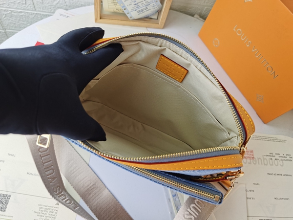 ルイヴィトンバッグ素材ディテール